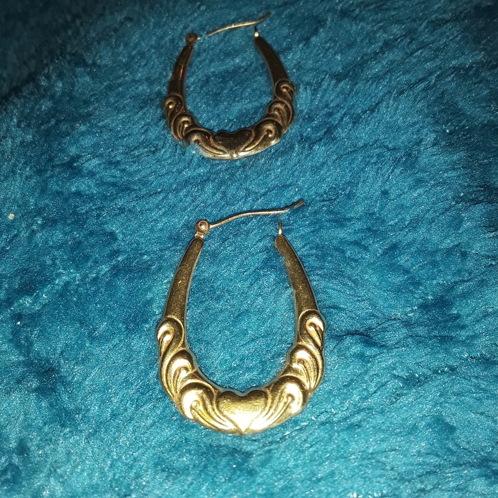 10 KYG 2"Gold Earrings